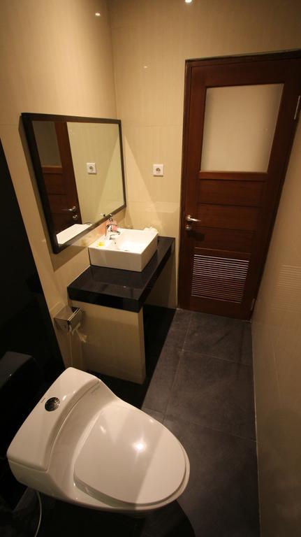 The Surya Kuta Villa Exterior foto