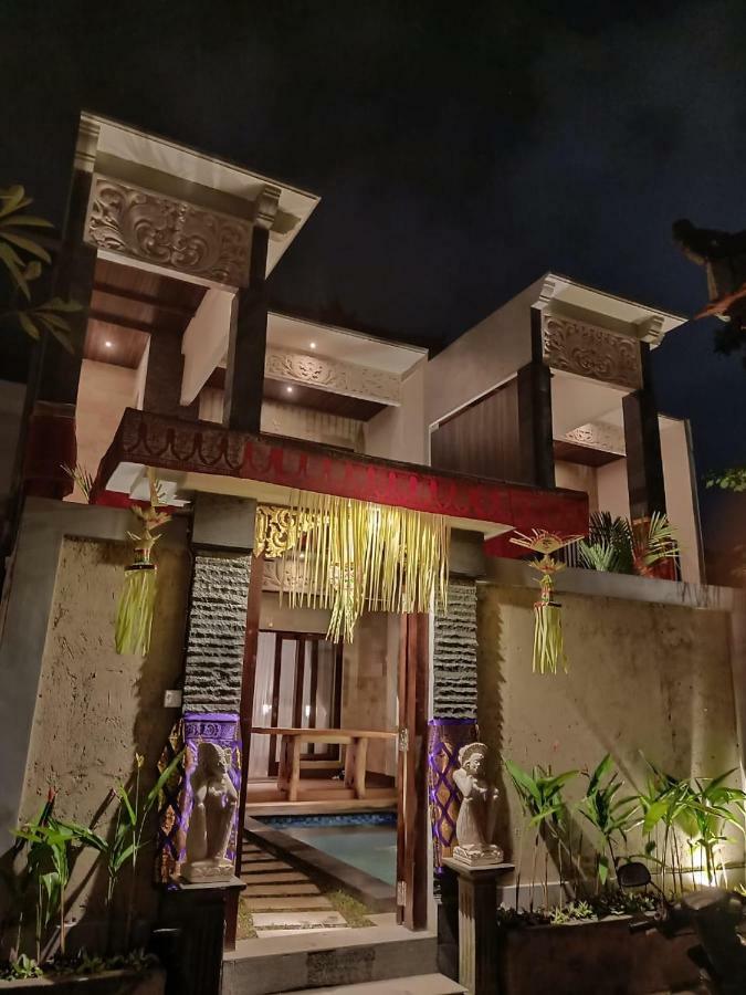 The Surya Kuta Villa Exterior foto